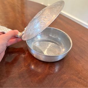 Vintage silent butler (crumb/ash catcher)